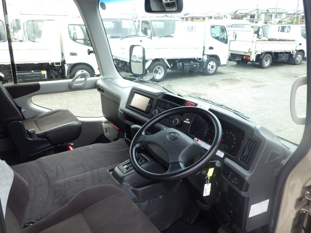 トヨタ コースター 小型 バス SDG-XZB70(110646) 6枚目
