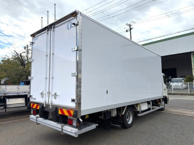 日野 レンジャー 中型 冷蔵冷凍バン 2KG-FC2ABG(113833) 3枚目