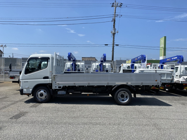 三菱ふそう キャンター 小型 平ボディ 2RG-FEAV0(112577) 4枚目