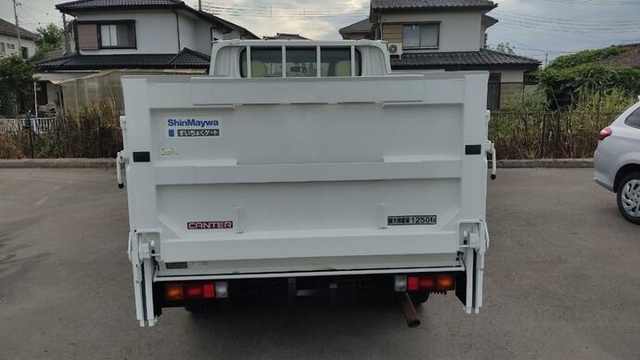 三菱ふそう キャンターガッツ 小型 Wキャブ PA-FB70BB(12376) 7枚目