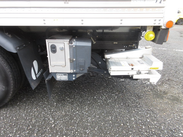 三菱ふそう キャンター 小型 バン TPG-FEA50(109755) 42枚目