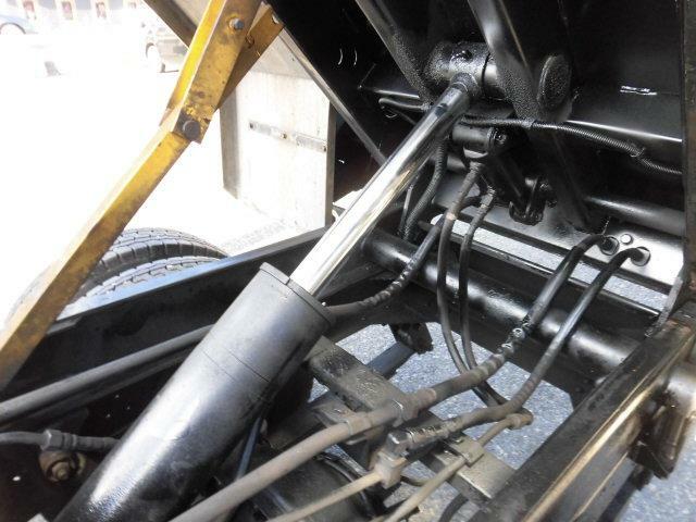 いすゞ エルフ 小型 塵芥車（回転式） BKG-NMR85AN(11443) 15枚目