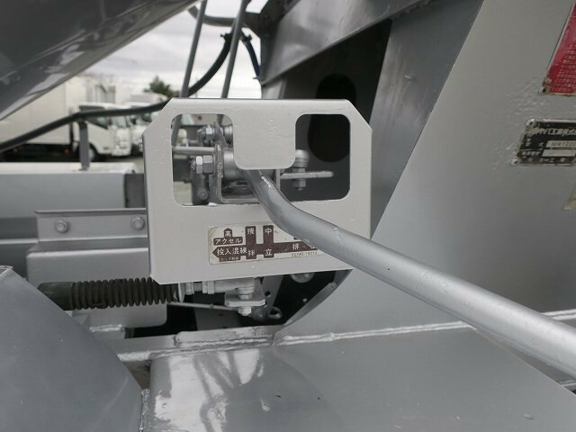 日野 デュトロ 小型 ミキサー車 TKG-XZU600E(40885) 10枚目
