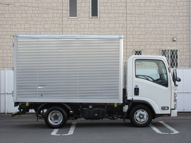 いすゞ エルフ 小型 バン TPG-NLR85AN(6698) 6枚目