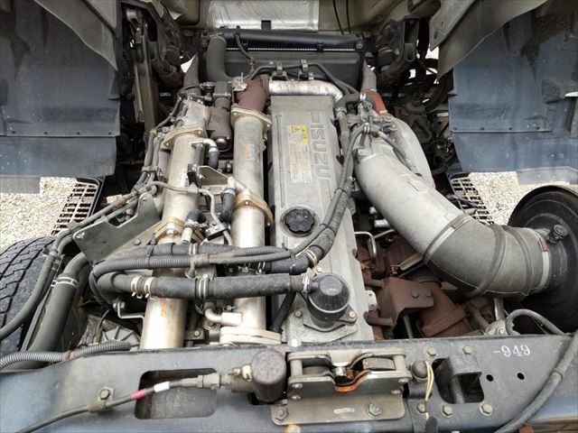 いすゞ ギガ 大型 トラクタ LKG-EXD52AD(9996) 50枚目