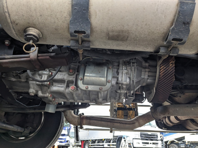 日野 プロフィア 大型 冷蔵冷凍バン 2DG-FR1AHG(112599) 23枚目