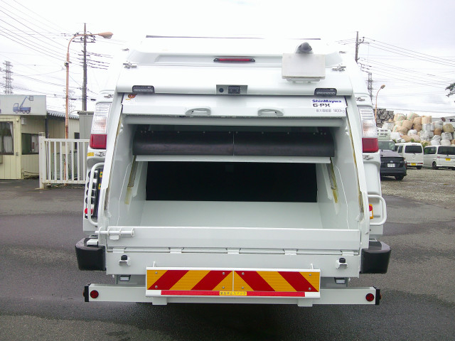 三菱ふそう ファイター 中型 塵芥車（プレス式） 2KG-FK62F(111851) 9枚目