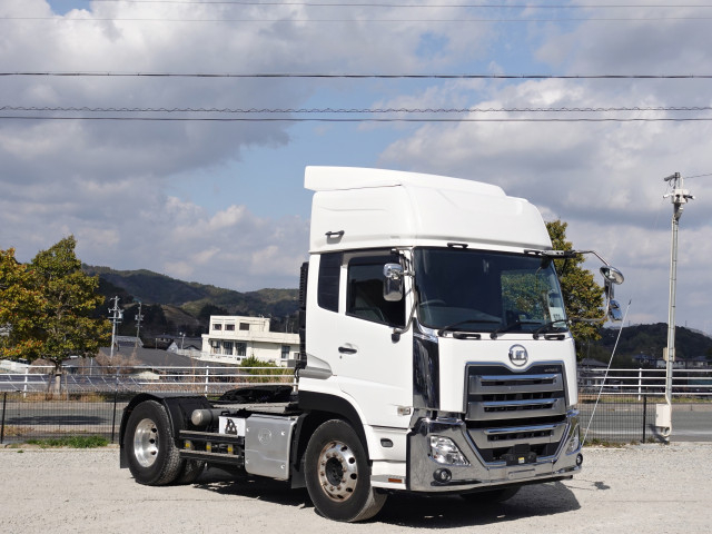 UDトラックス（日産） クオン 大型 トラクタ 2PG-GK5AAD(102610) 32枚目