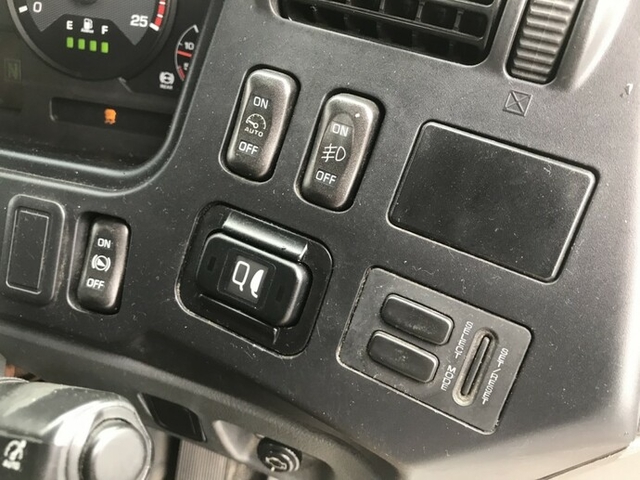 三菱ふそう スーパーグレート 大型 トラクタ QKG-FP54VDR(7412) 22枚目