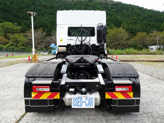UDトラックス（日産） クオン 大型 トラクタ 2RG-GK5DAB(113262) 3枚目