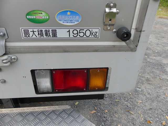 いすゞ エルフ 小型 バン TRG-NLR85AN(54076) 29枚目