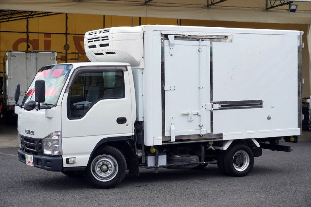 いすゞ エルフ 小型 冷蔵冷凍バン TPG-NHR85AN(110763) 1枚目