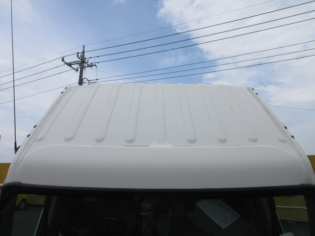 トヨタ ダイナ 小型 バン 2RG-XZU645(105352) 10枚目