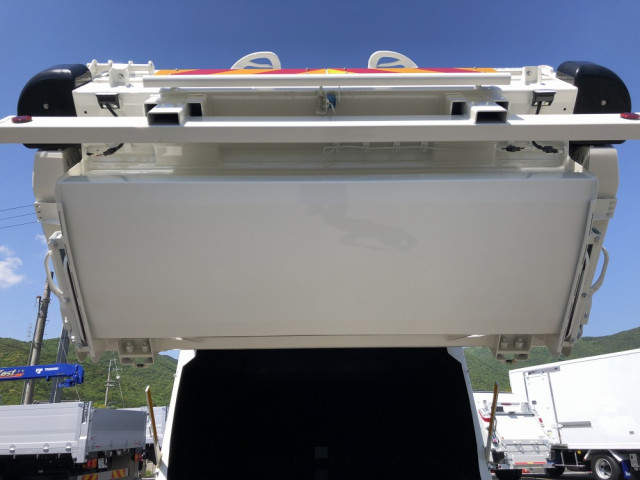 日野 レンジャー 増トン 塵芥車（プレス式） 2KG-GC2ABA(106331) 29枚目