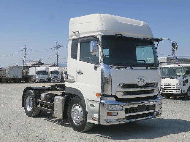 UDトラックス（日産） クオン 大型 トラクタ QPG-GK5XAB(29562) 2枚目