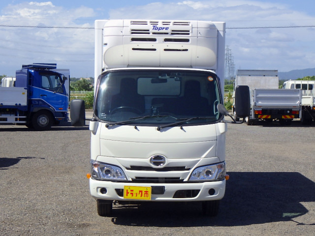 日野 デュトロ 小型 冷蔵冷凍バン 2RG-XZC605M(110078) 3枚目