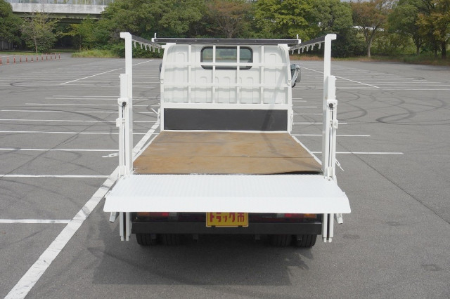 三菱ふそう キャンター 小型 平ボディ 2PG-FDA50(113657) 17枚目