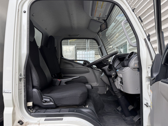 日産自動車 アトラス 小型 バン TRG-FEA5W(110090) 37枚目