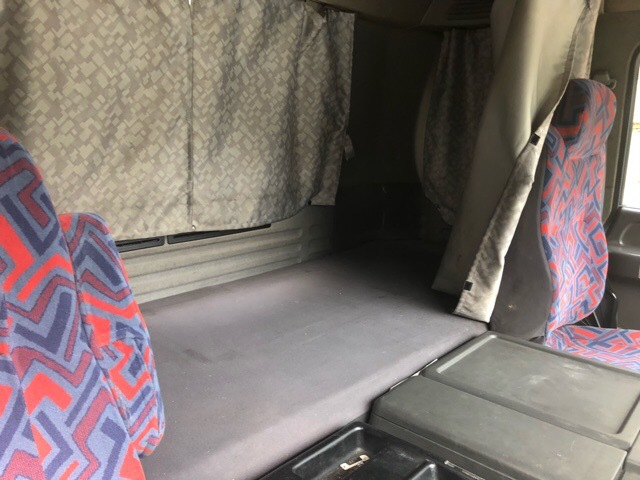 いすゞ ギガ 大型 特装車・その他 PJ-CYM51V6(3680) 20枚目
