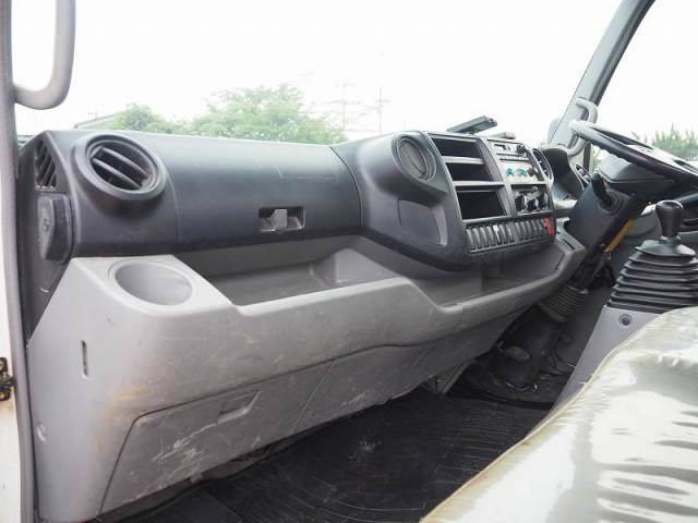 トヨタ ダイナ 小型 高圧洗浄車 TKG-XZU700A(110629) 37枚目