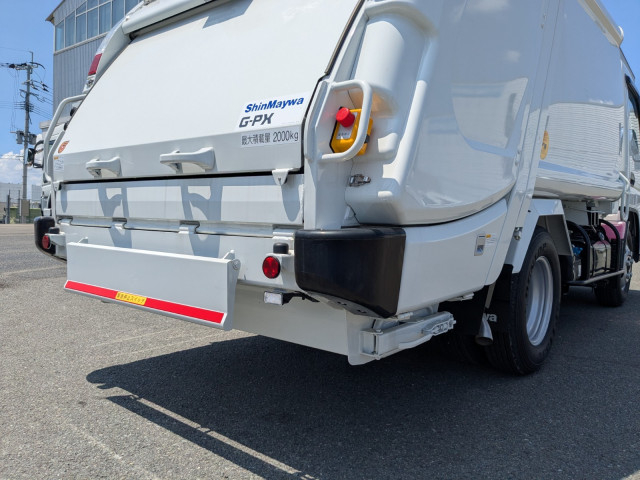 三菱ふそう キャンター 小型 塵芥車（プレス式） 2RG-FEAV0(108608) 11枚目