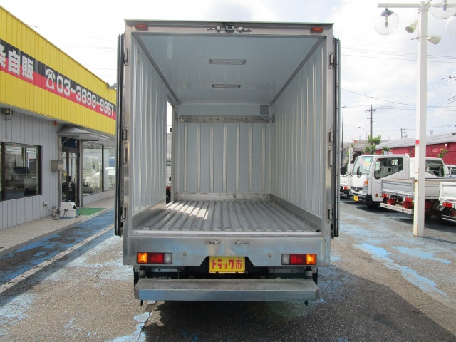日野 デュトロ 小型 保冷バン 2RG-XZC605M(112384) 4枚目