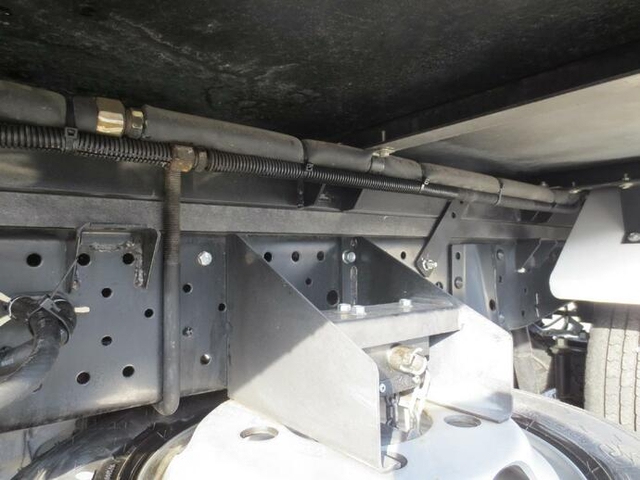 いすゞ エルフ 小型 冷蔵冷凍バン TPG-NHR85AN(8629) 15枚目