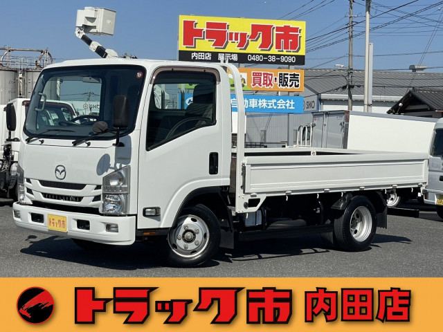 マツダ タイタン 小型 平ボディ TRG-LNR85AR(82042) 1枚目