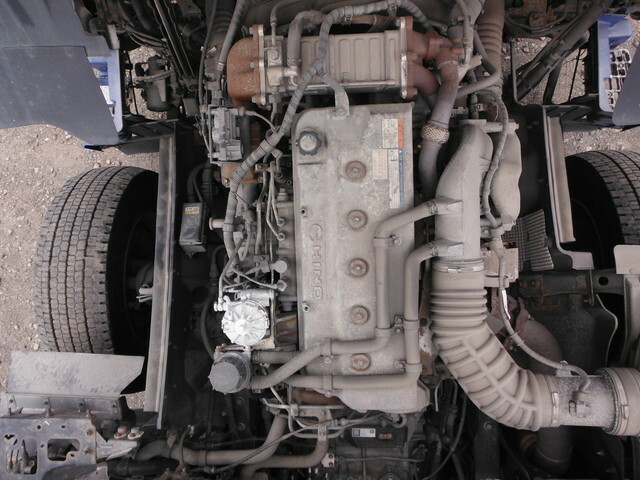 日野 プロフィア 大型 トラクタ QKG-SH1ALAG(8605) 8枚目