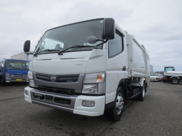 UDトラックス（日産） カゼット 小型 塵芥車（プレス式） 2PG-FEB9Y(106276) 3枚目