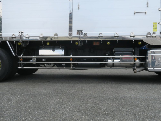 UDトラックス（日産） クオン 大型 土砂ダンプ QPG-CD5ZL(110741) 20枚目