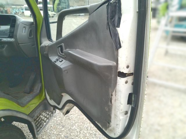 三菱ふそう キャンター 小型 平ボディ KK-FE53EB(113773) 12枚目