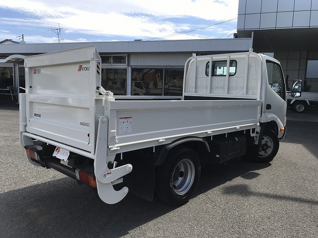 トヨタ トヨエース 小型 平ボディ TPG-XZC605(113667) 6枚目
