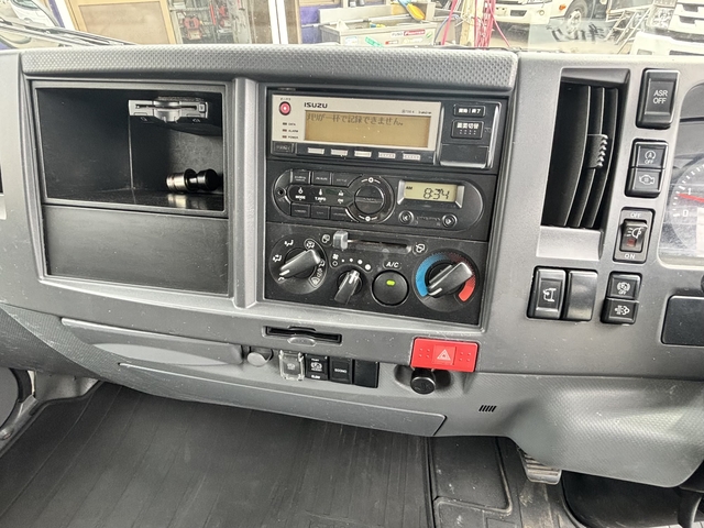 いすゞ エルフ 小型 バン TRG-NLR85AN(108588) 55枚目