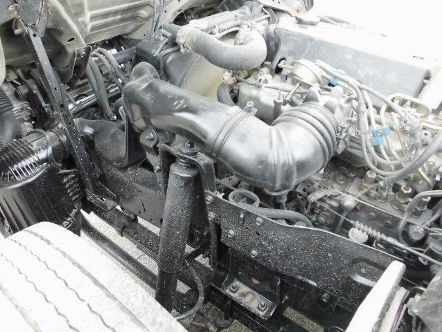 いすゞ エルフ 小型 コンテナ専用車 KC-NKR71EN(17845) 15枚目