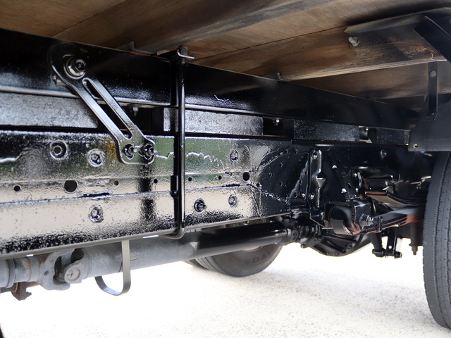 マツダ タイタン 小型 平ボディ（クレーン付） BDG-LMR85AR(75524) 27枚目