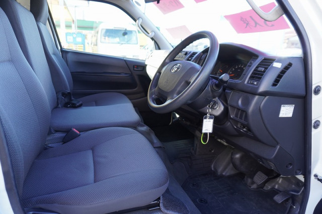 トヨタ ハイエース 小型 Translation missing: ja.item.body_keijou_enum.body_keijou_light_van CBF-TRH200V(98652) 36枚目