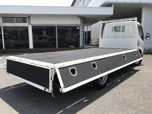 日野 デュトロ 小型 平ボディ SKG-XZU650M(110135) 15枚目