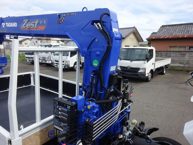 三菱ふそう キャンター 小型 平ボディ（クレーン付） 2RG-FEAV0(107118) 31枚目