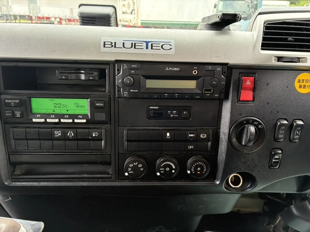 Mitsubishi Fuso fighter 6studs large Freezer box_body 2KG-FK65FY(108920) 38枚目