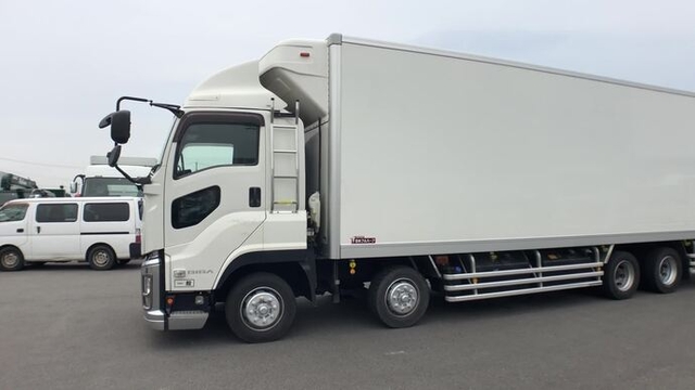 いすゞ ギガ 大型 冷蔵冷凍バン QPG-CYJ77B(34854) 6枚目