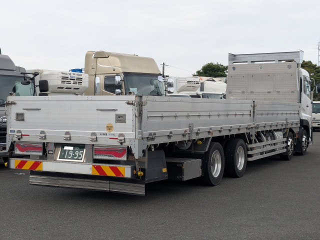 UDトラックス（日産） クオン 大型 平ボディ 2PG-CG5CA(109669) 3枚目
