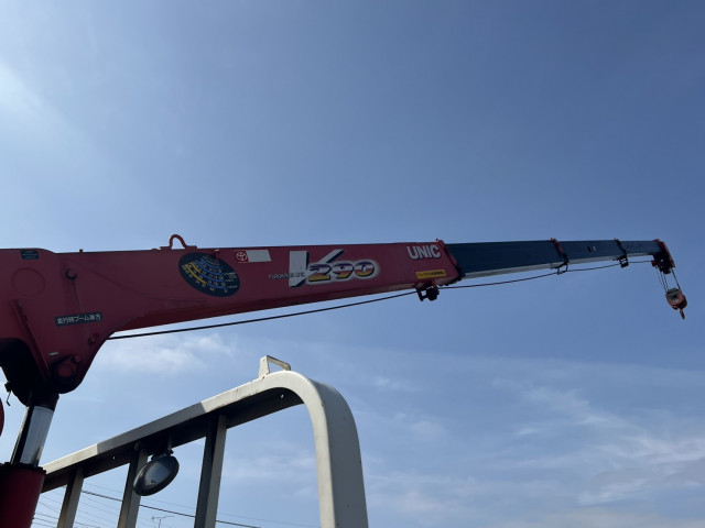 トヨタ ダイナ 小型 平ボディ（クレーン付） TKG-XZU710(110614) 16枚目