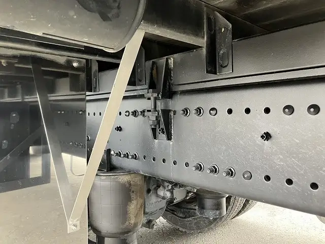 日野 プロフィア 大型 平ボディ（クレーン付） 2DG-FS1AHC(114005) 31枚目
