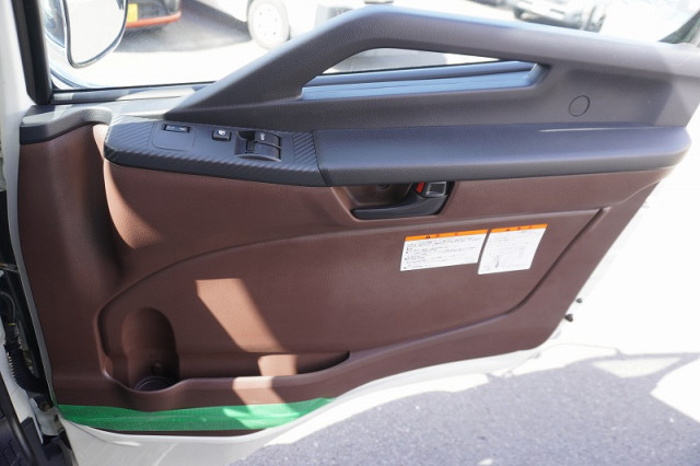 日野 レンジャー 中型 冷蔵冷凍バン 2KG-FD2ABG(110967) 44枚目