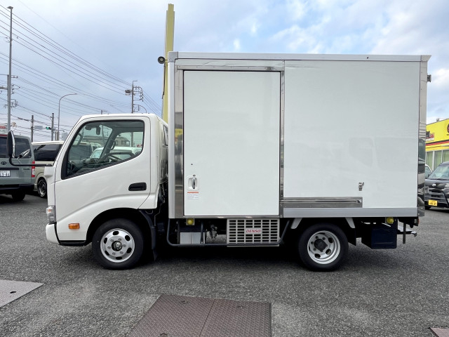 トヨタ ダイナ 小型 冷蔵冷凍バン 2DG-GDY231(98791) 3枚目