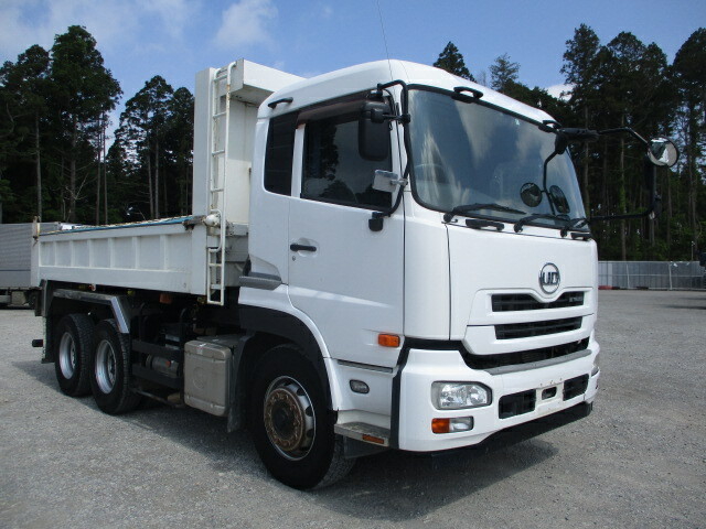 Nissan UD quon Large Soil dump QKG-CW5XL(31555) 3枚目