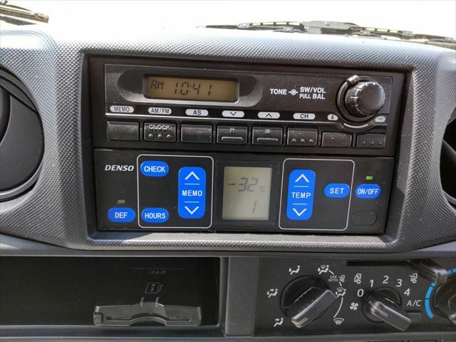 トヨタ ダイナ 小型 冷蔵冷凍バン TKG-XZU605(9385) 31枚目