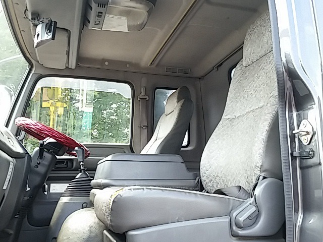 いすゞ フォワード 中型 バキュームダンパー/汚泥吸引車 KK-FRR35D4(7040) 27枚目