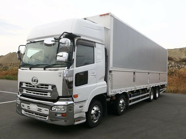 Nissan UD quon Large Wing body QPG-CG5ZA(35676) 1枚目